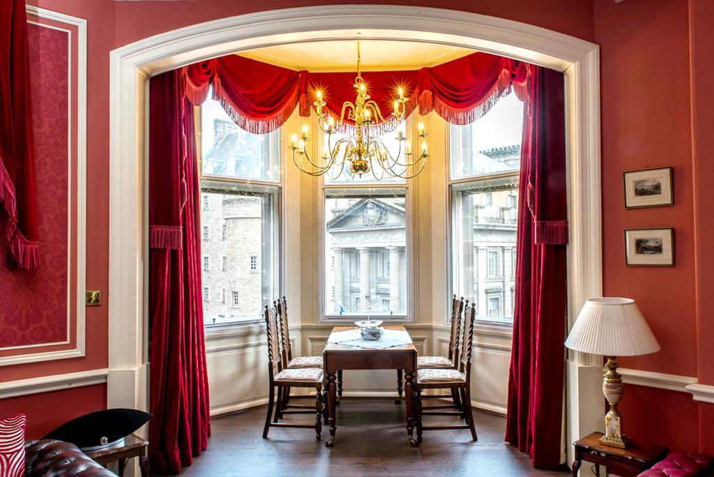 Royal Mile Mansions 14 Apartamento Edimburgo Exterior foto